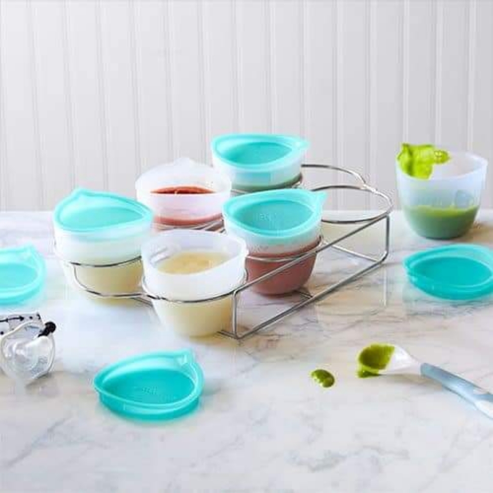 New NIB Pampered Chef Mini Freezer Bowl and Rack